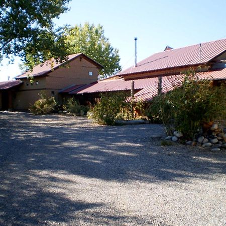 Silver River Adobe Inn Bed And Breakfast ฟาร์มิงตัน ภายนอก รูปภาพ