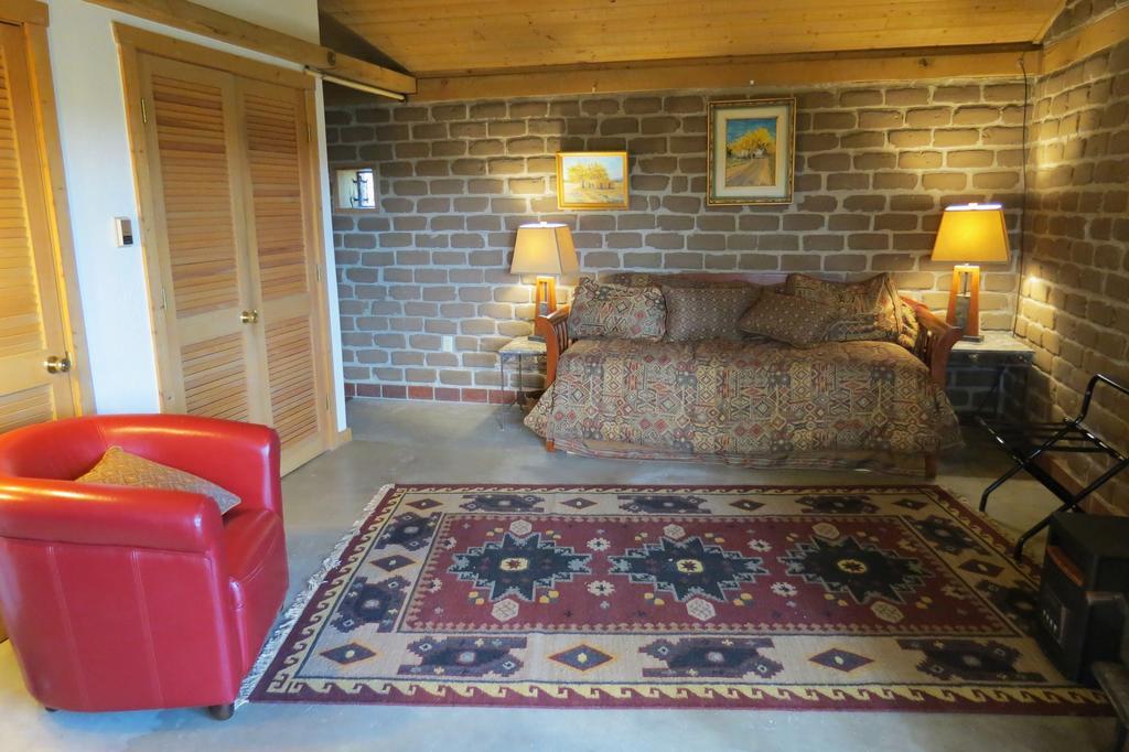 Silver River Adobe Inn Bed And Breakfast ฟาร์มิงตัน ภายนอก รูปภาพ
