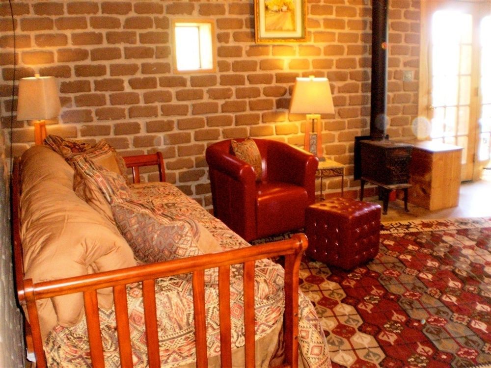 Silver River Adobe Inn Bed And Breakfast ฟาร์มิงตัน ภายนอก รูปภาพ